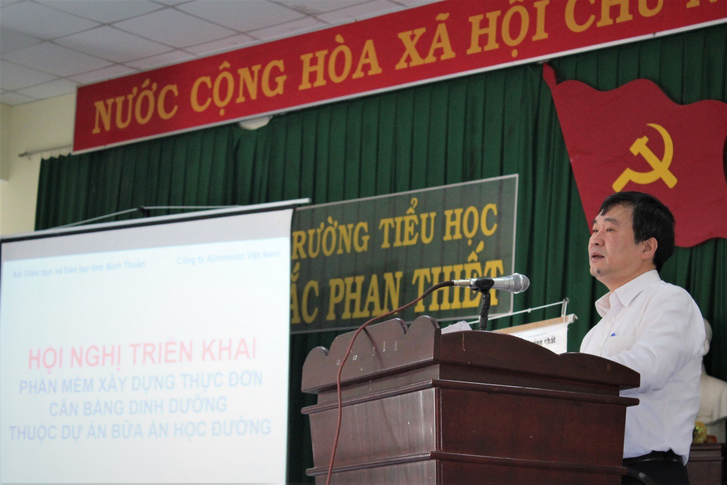 B&igrave;nh Thuận ch&iacute;nh thức &aacute;p dụng phần mềm Dự &aacute;n Bữa ăn học đường trong c&ocirc;ng t&aacute;c b&aacute;n tr&uacute; - Ảnh 2.