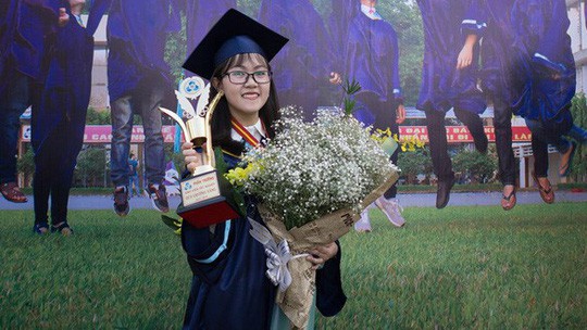 Những "bóng hồng" thủ khoa ĐH xuất sắc nhất năm 2018