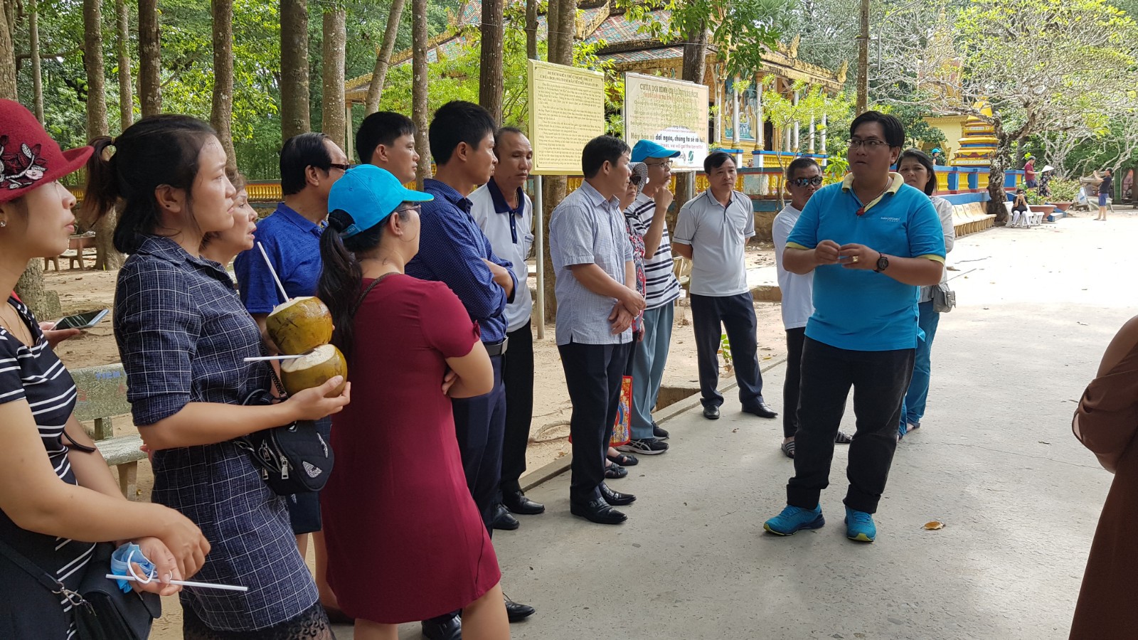 Chùa Dơi vắng heo 5 móng - Ảnh 5.