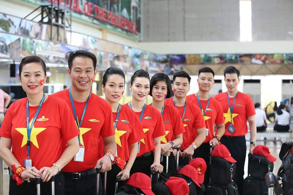 Bật m&iacute; những chuyến bay như chuy&ecirc;n cơ đưa tuyển Việt Nam du đấu - Ảnh 7.