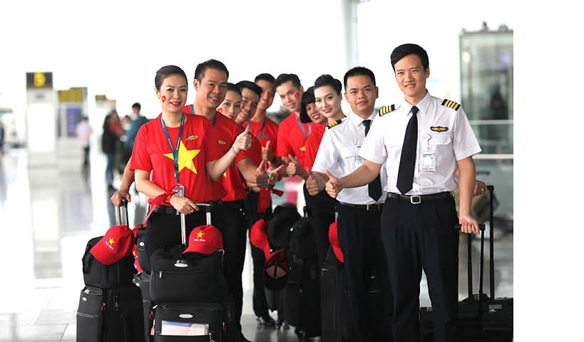 Bật m&iacute; những chuyến bay như chuy&ecirc;n cơ đưa tuyển Việt Nam du đấu - Ảnh 2.