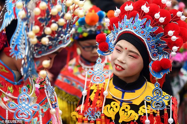 Châu Á chào đón năm mới