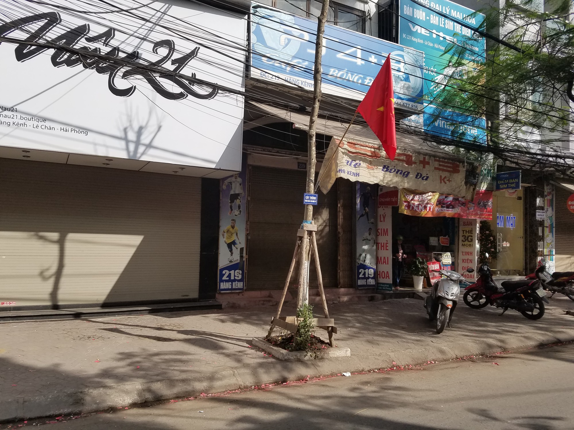 Hải Ph&ograve;ng, Bắc Giang: X&aacute;c ph&aacute;o vương v&atilde;i tr&ecirc;n nhiều tuyến đường - Ảnh 3.