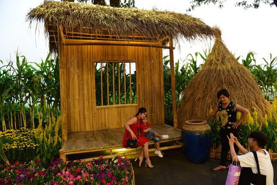 Nhiều điểm đến hấp dẫn dịp Tết - Ảnh 2.
