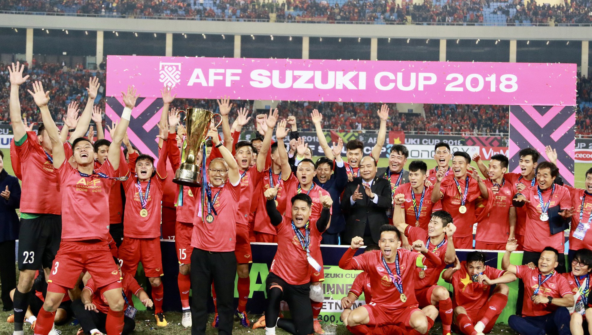 B&aacute;o ch&iacute; Th&aacute;i vui mừng v&igrave; HLV Park Hang-seo đồng &yacute; dự Kings Cup - Ảnh 1.