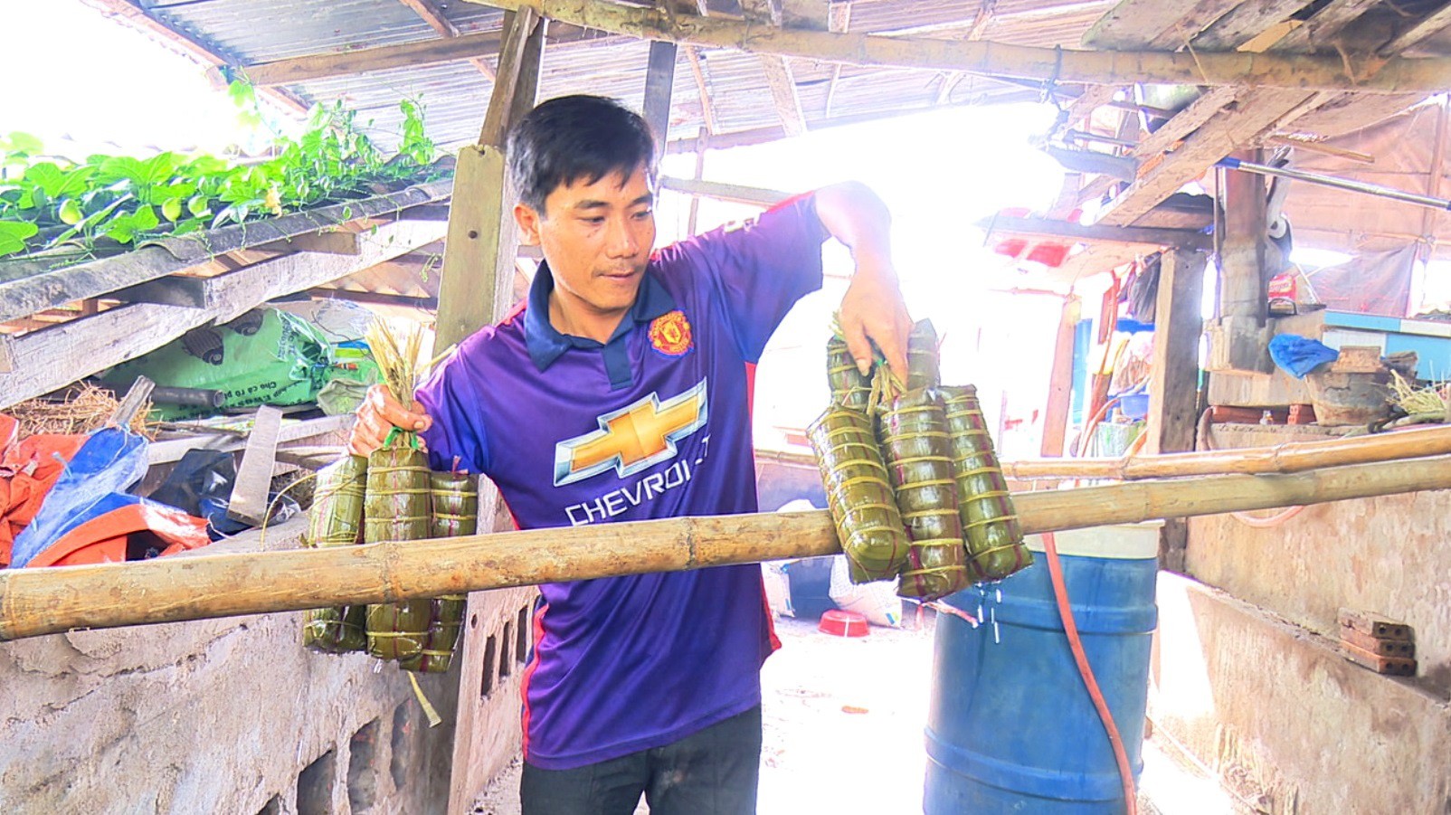 Về Đồng Tháp xem gói cả ngàn đòn bánh tét “Tết quân – dân” - Ảnh 5.