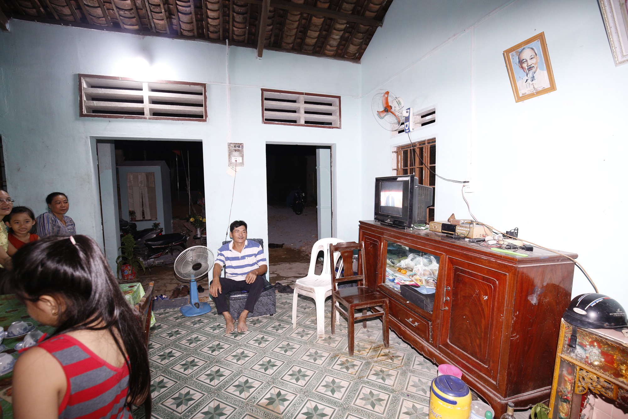 Vụ cầu cứu đêm 30 Tết: Điện đã sáng trong căn nhà nghèo