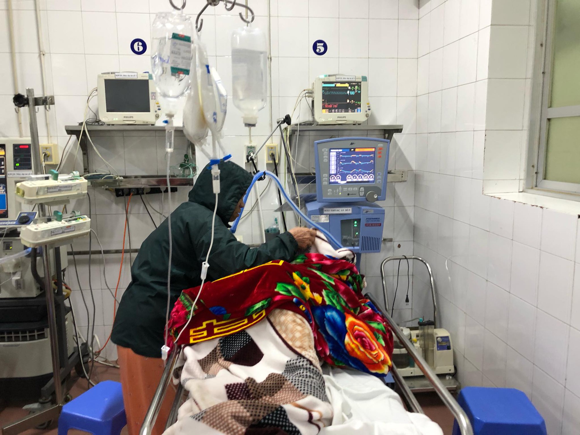 Hơn 3.400 trường hợp nhập viện do đánh nhau trong 5 ngày Tết