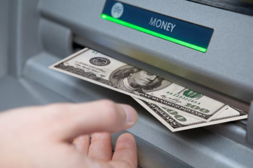 Một triệu USD tiền mặt bị rút qua ATM từ lỗ hổng bảo mật