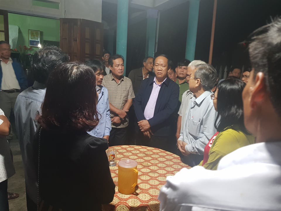 6 học sinh chết v&agrave; mất t&iacute;ch: Tiếng kh&oacute;c x&eacute; l&ograve;ng b&ecirc;n bờ biển - Ảnh 2.