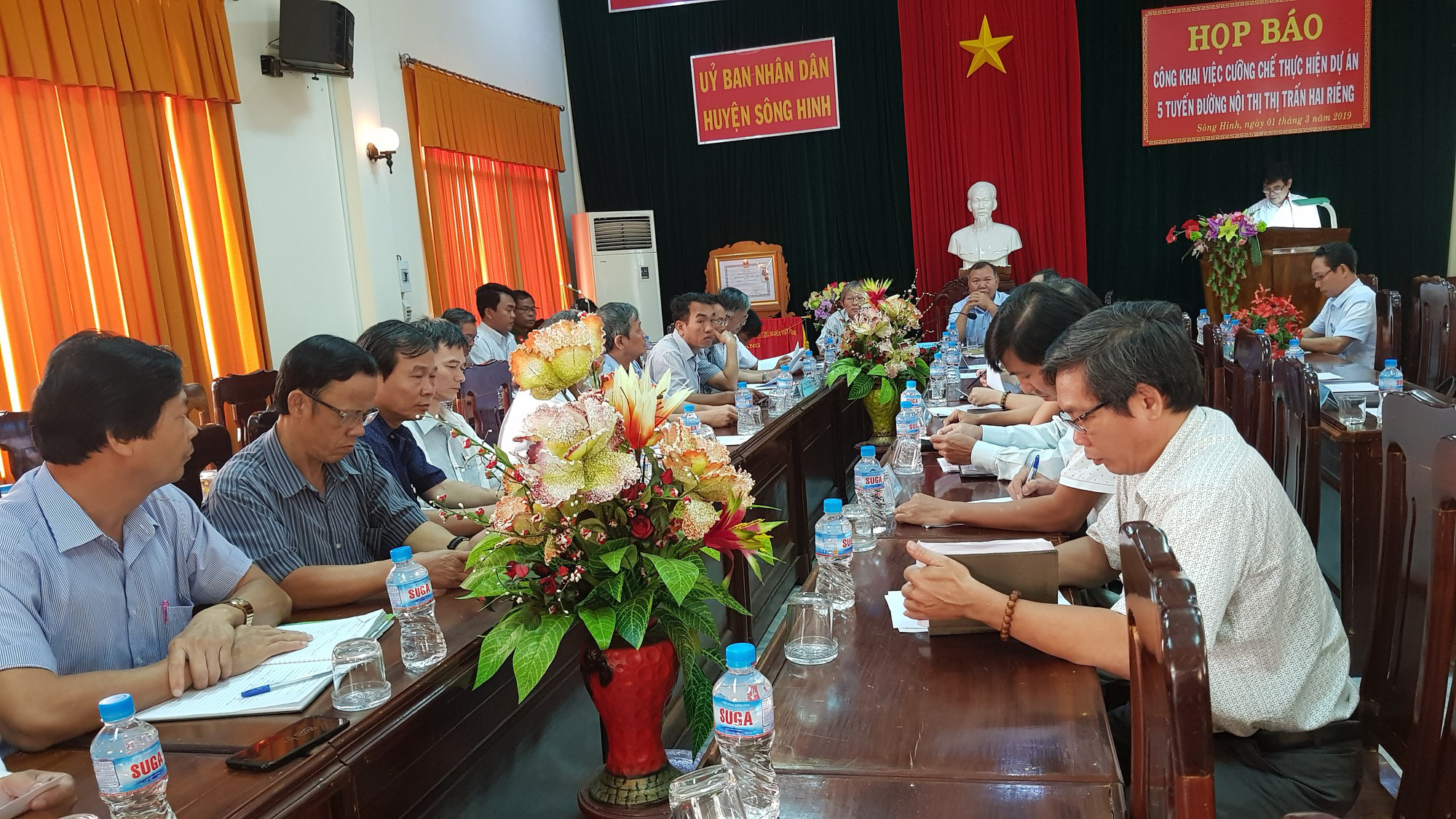 Quyết cưỡng chế đất được cho là lấn chiếm của nguyên bí thư huyện