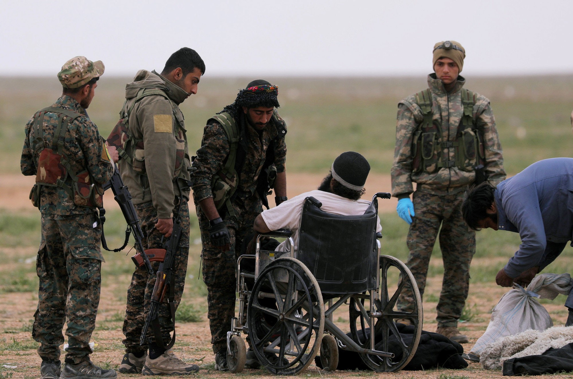 Xóa sổ IS, Mỹ chĩa mũi dùi vào al-Qaeda