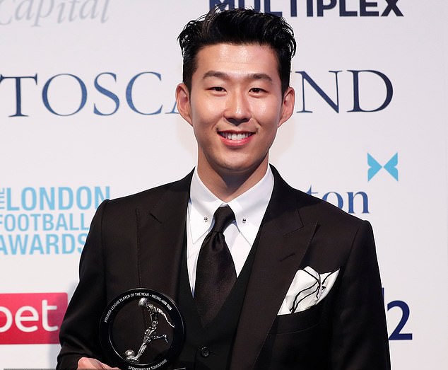 Son Heung-min được vinh danh dù Tottenham hết cửa vô địch