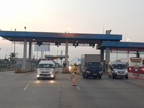 Cần phải gắn camera trên đường cao tốc