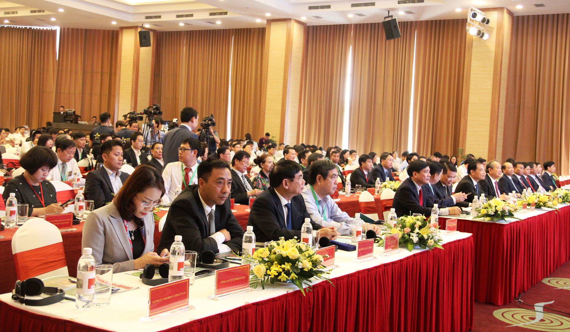 Đắk Lắk thu h&uacute;t đầu tư điện gi&oacute; điện năng lượng mặt trời - Ảnh 3.