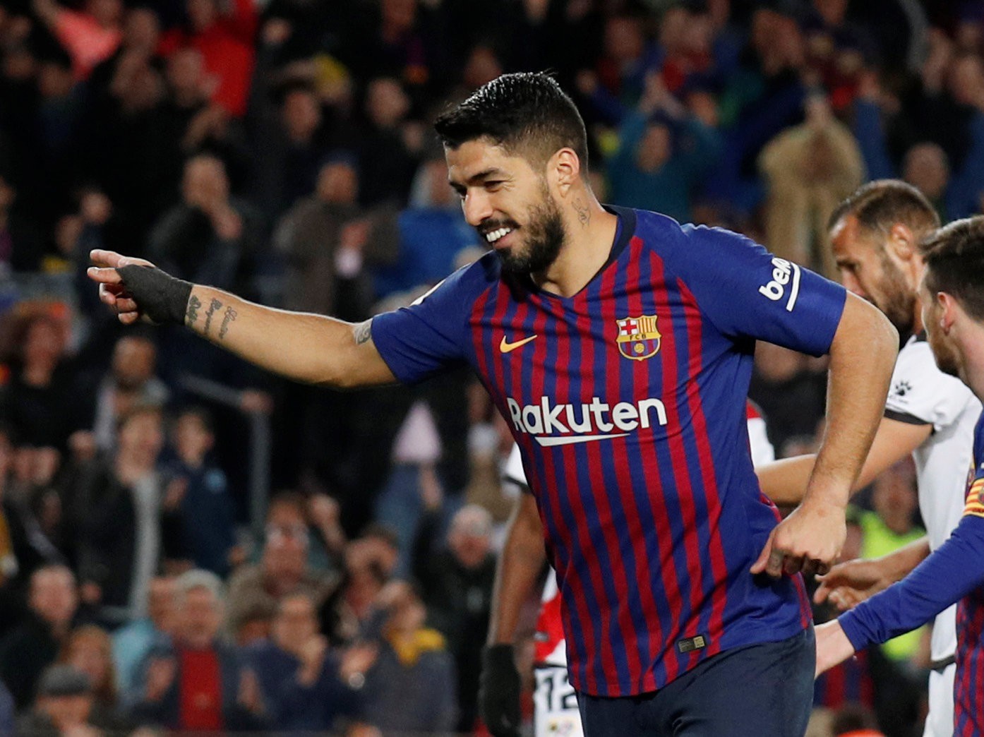 Messi tỏa sáng trước Vallecano, Barcelona chạy đà cho Champions League - Ảnh 6.