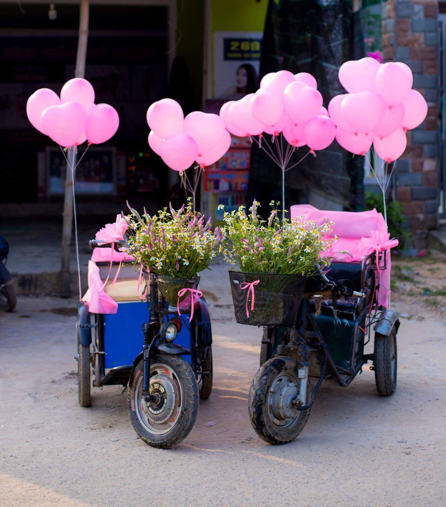 Lễ cưới trên xe lăn lay động hàng triệu trái tim - Ảnh 5.
