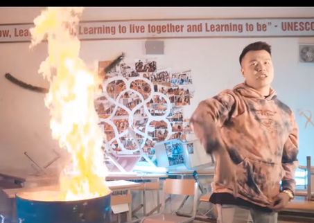 Chuyển công an nếu có dấu hiệu hình sự vụ rapper đốt sách vở quay MV