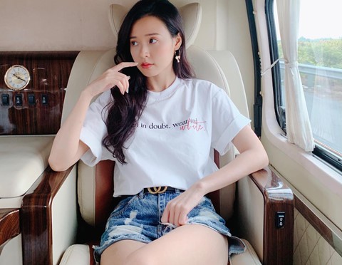 Midu gợi cảm v&agrave; t&aacute;o bạo hơn ở tuổi 30 - Ảnh 9.