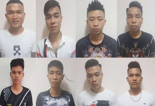 20 đối tượng cầm súng cùng nhiều "hàng nóng" đi xử lý đối thủ