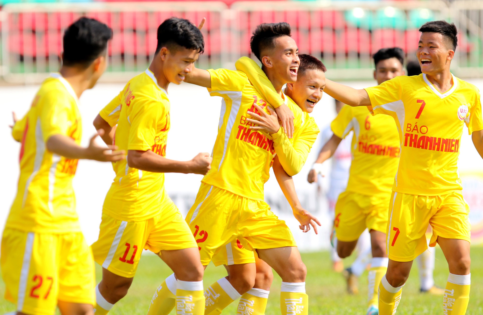 Hấp dẫn các cặp đấu ở bán kết Giải U19 quốc gia