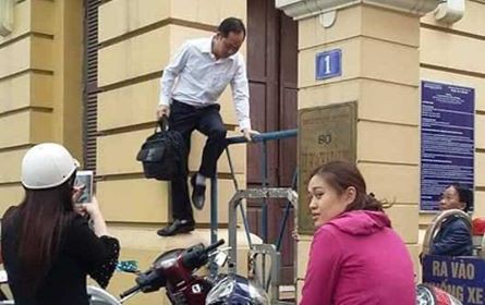 Bị nhóm người lạ "khủng bố", cán bộ Sở KH-ĐT Hải Phòng phải "nhốt mình" ở nhiệm sở