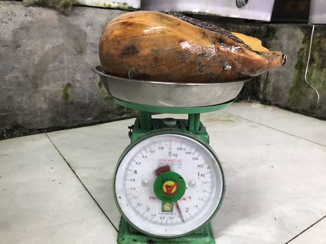 Ốc tu lơn là con gì mà nửa triệu/kg, 6 người ăn không hết? - Ảnh 2.