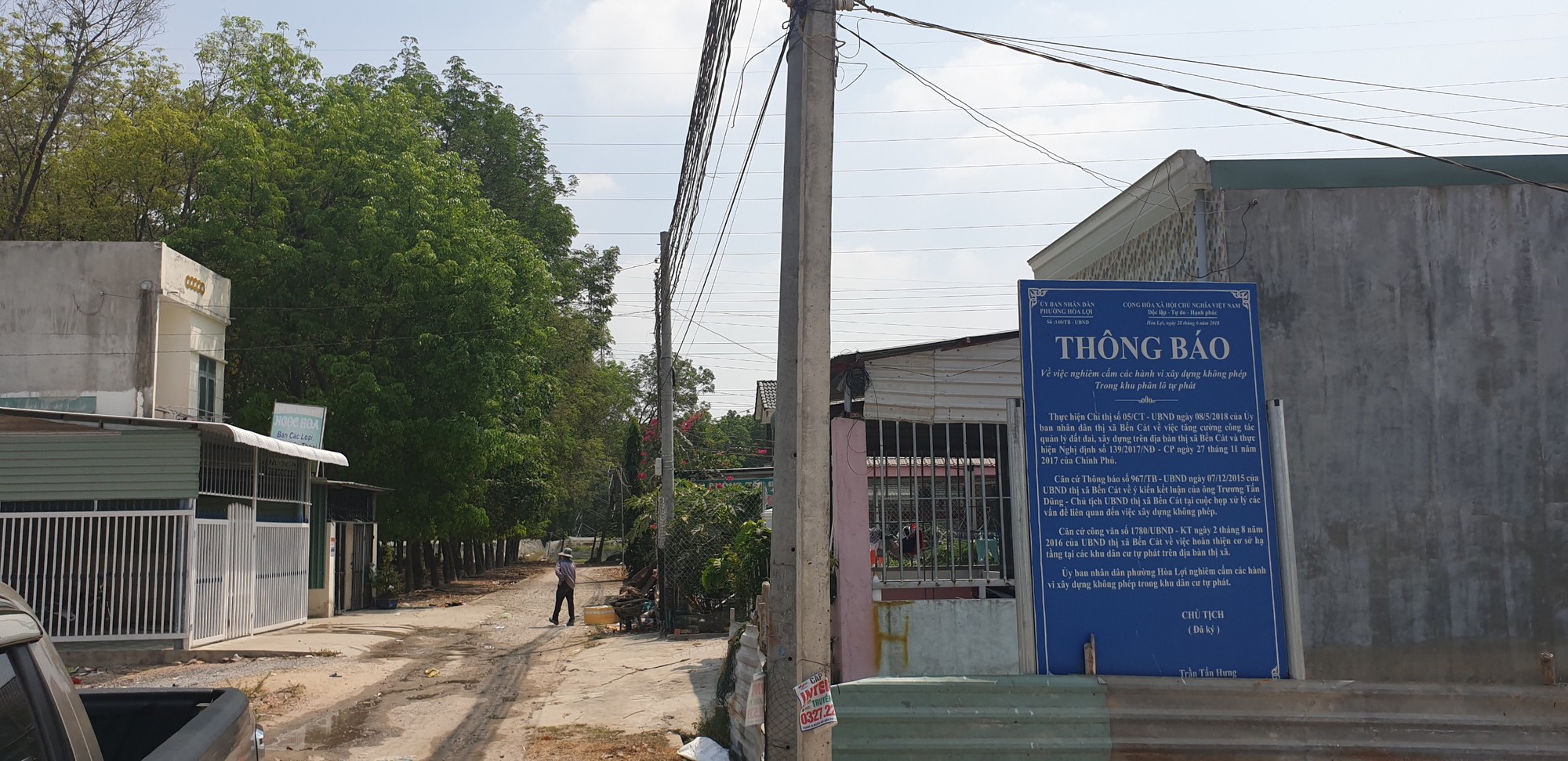 Nh&agrave; m&igrave;nh bị đ&acirc;p, nh&agrave; kh&aacute;c th&igrave; kh&ocirc;ng: Một người uất ức, nhập viện! - Ảnh 4.