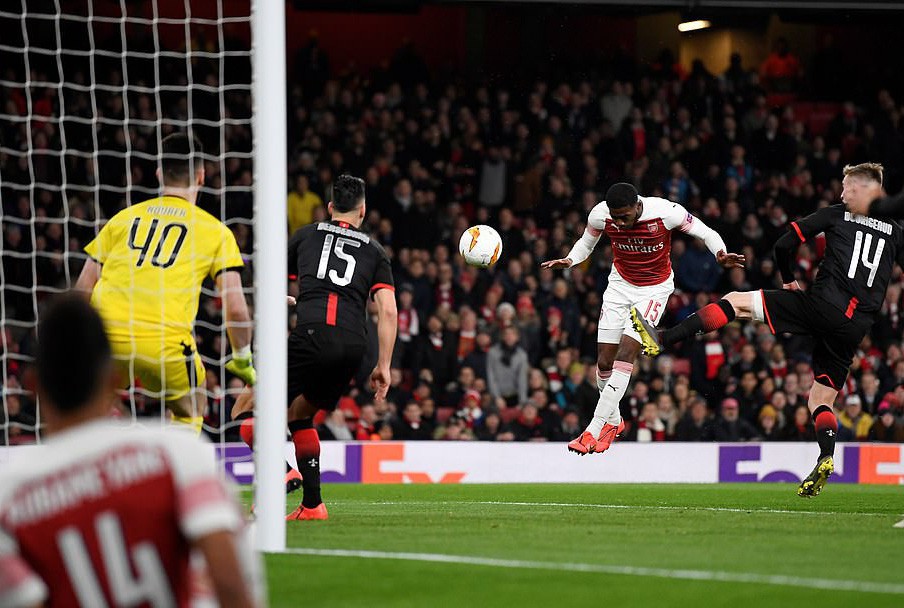 Chiến binh b&aacute;o đen tỏa s&aacute;ng, Arsenal ngược d&ograve;ng hạ Rennes - Ảnh 3.