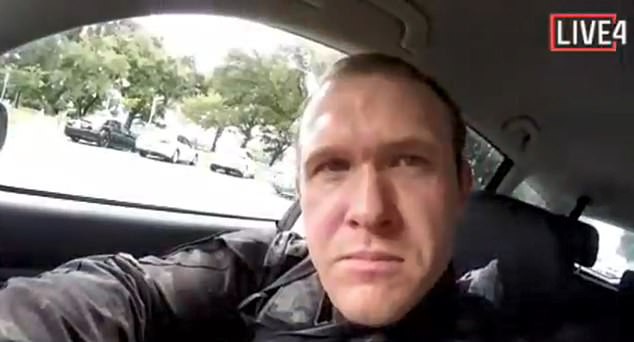 Xả s&uacute;ng 49 người chết ở New Zealand: Hung thủ livestream qu&aacute; tr&igrave;nh thực hiện tội &aacute;c - Ảnh 3.