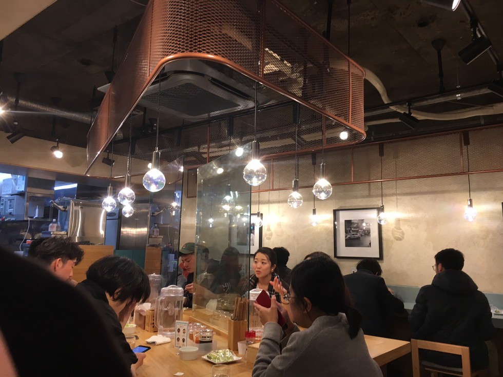 Giải m&atilde; cơn sốt phở Việt giữa l&ograve;ng Tokyo - Ảnh 1.