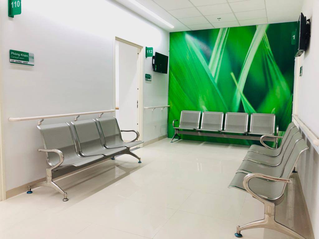 Hơn 100 y, b&aacute;c sĩ được điều động về bệnh viện ng&agrave;n tỉ của Bộ Y tế - Ảnh 11.
