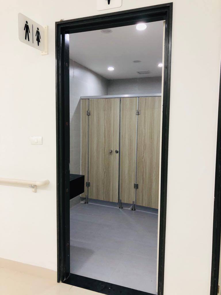 Hơn 100 y, b&aacute;c sĩ được điều động về bệnh viện ng&agrave;n tỉ của Bộ Y tế - Ảnh 12.