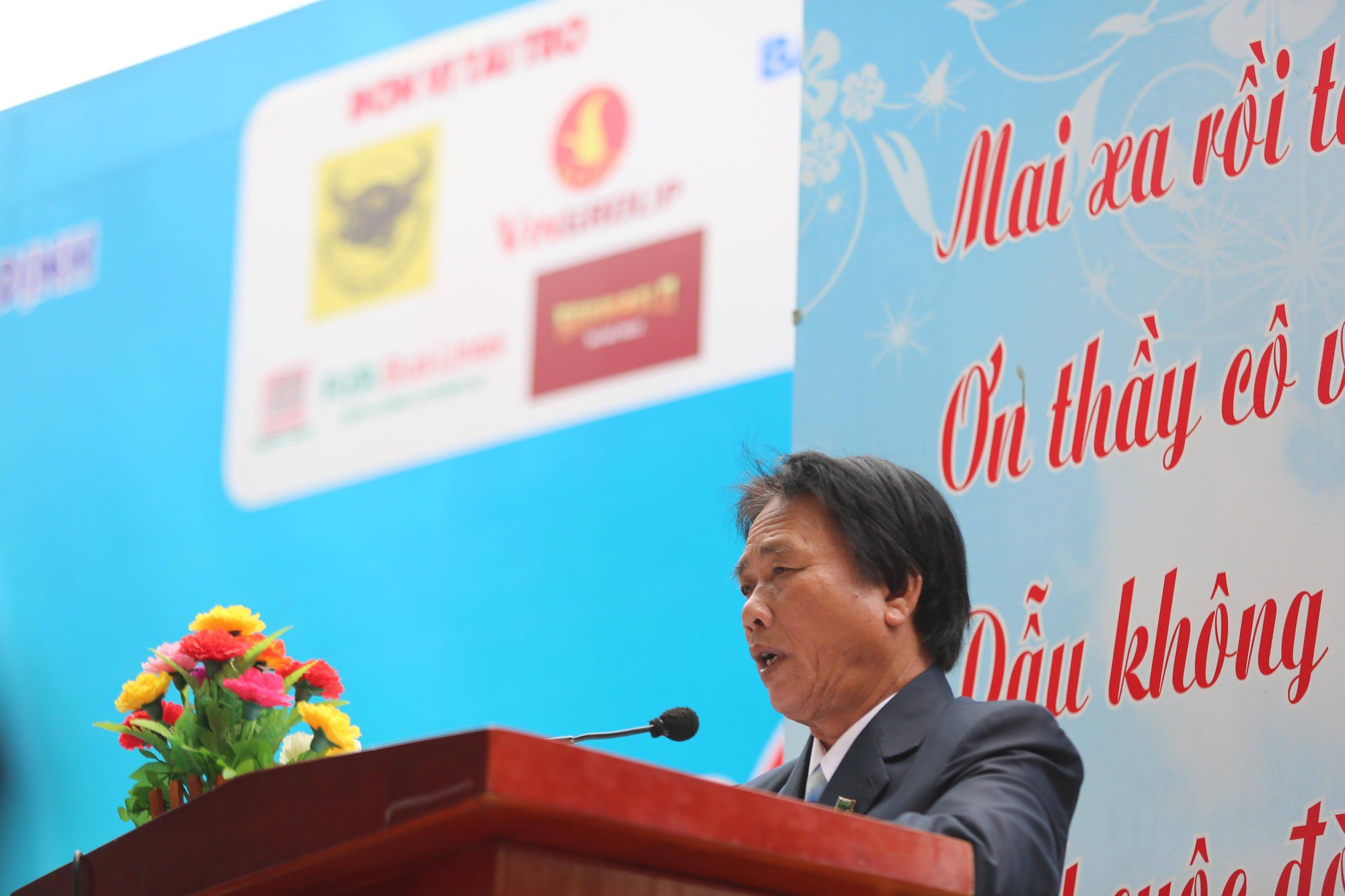 Đưa trường học đến th&iacute; sinh: Học ng&agrave;nh g&igrave; để kh&ocirc;ng thất nghiệp? - Ảnh 32.