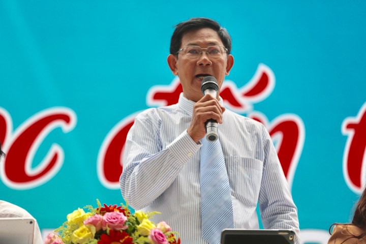 Đưa trường học đến th&iacute; sinh: Học ng&agrave;nh g&igrave; để kh&ocirc;ng thất nghiệp? - Ảnh 33.