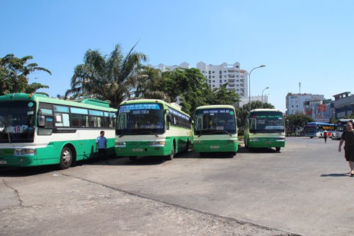 "TẮC" BẾN BÃI CHO XE BUÝT (*): Gấp rút gỡ rối và đầu tư xứng tầm!