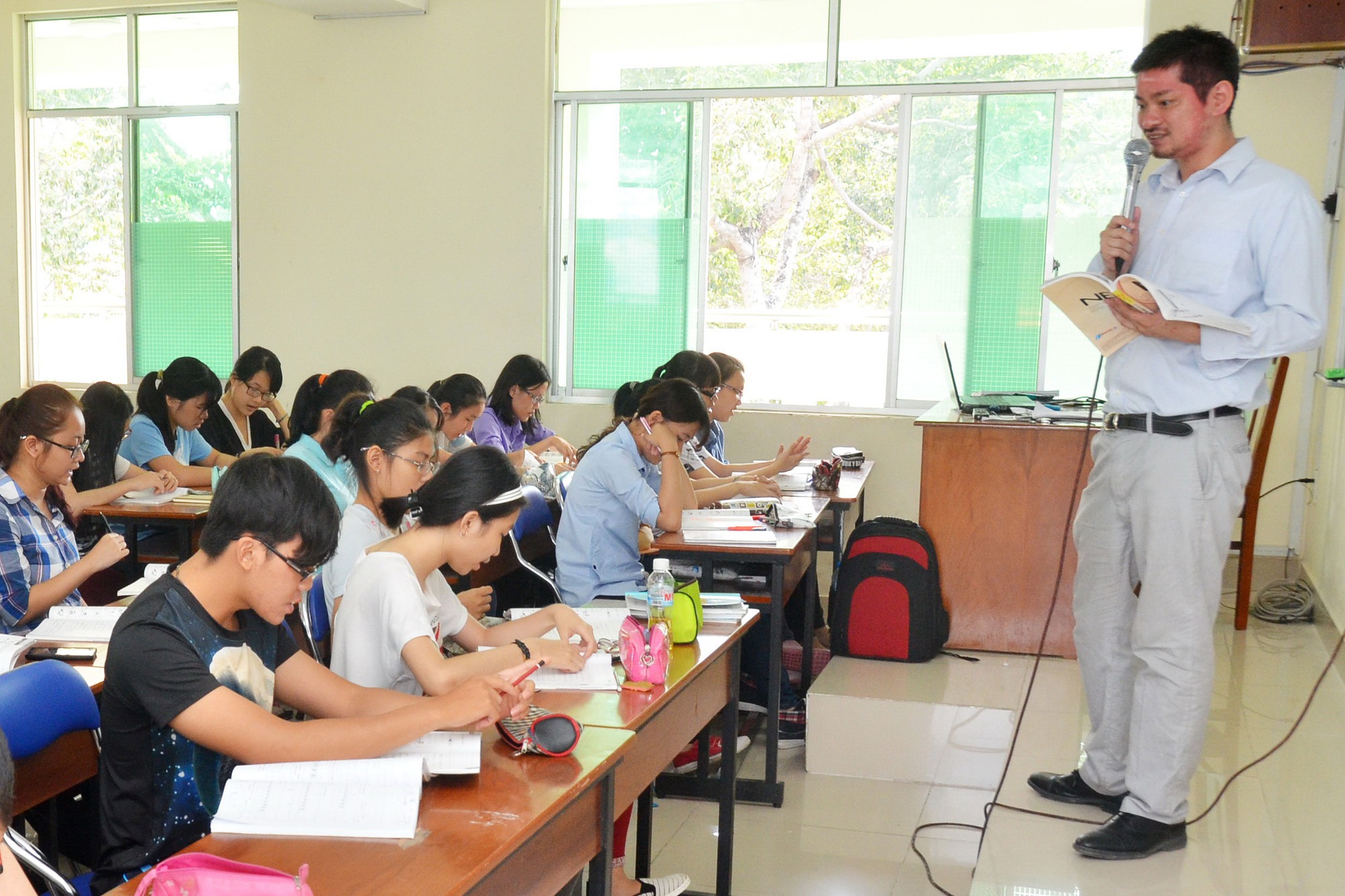 BHXH bắt buộc cho lao động nước ngoài: Vẫn còn vướng mắc