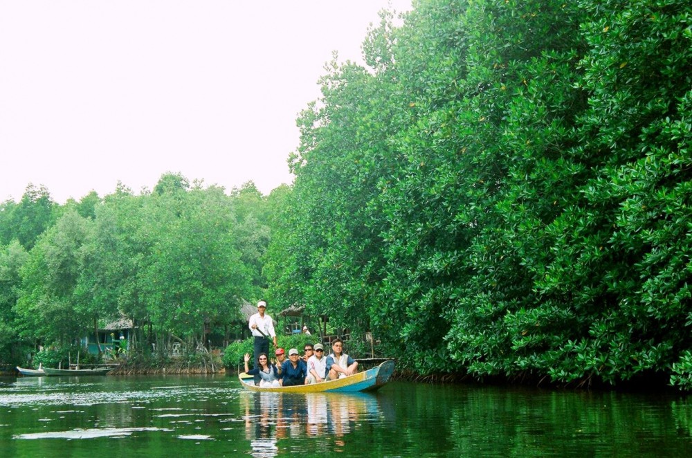 Cần Giờ - Vẻ đẹp bình yên nơi địa đàng - Ảnh 1.
