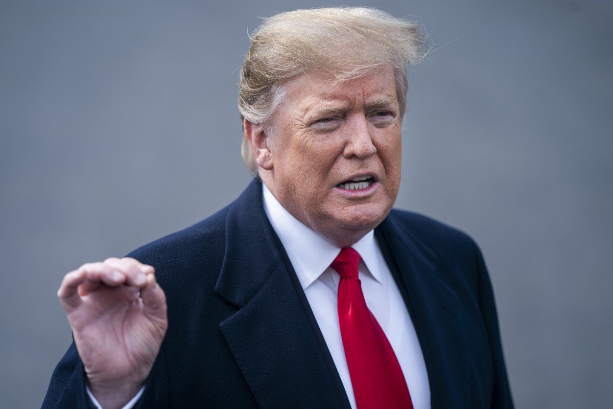 Tổng thống  Donald Trump dùng chiêu buộc Trung Quốc tuân thủ cam kết