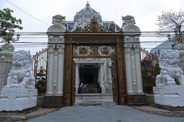 Choáng với tòa lâu đài của một đại gia - Ảnh 5.