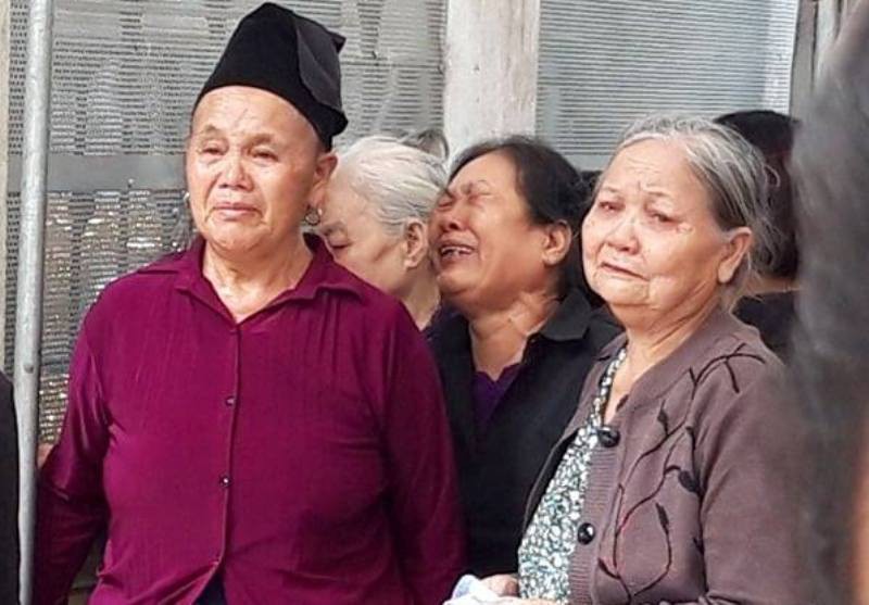 Nam sinh tho&aacute;t chết đuối thuật  lại gi&acirc;y ph&uacute;t 8 học sinh bị nước s&ocirc;ng nhấn ch&igrave;m - Ảnh 6.