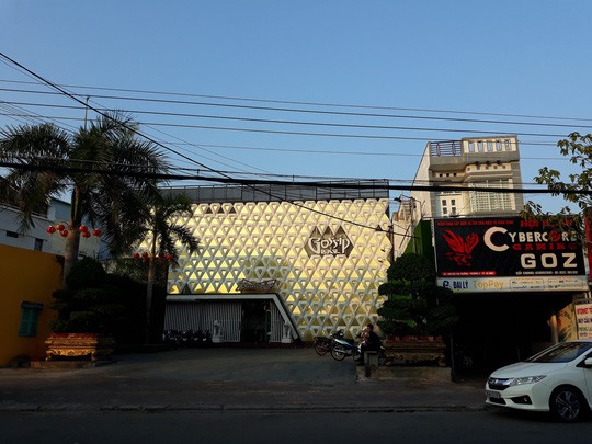 Sử dụng ma túy tại quán bar, thiếu úy công an bị tước quân tịch