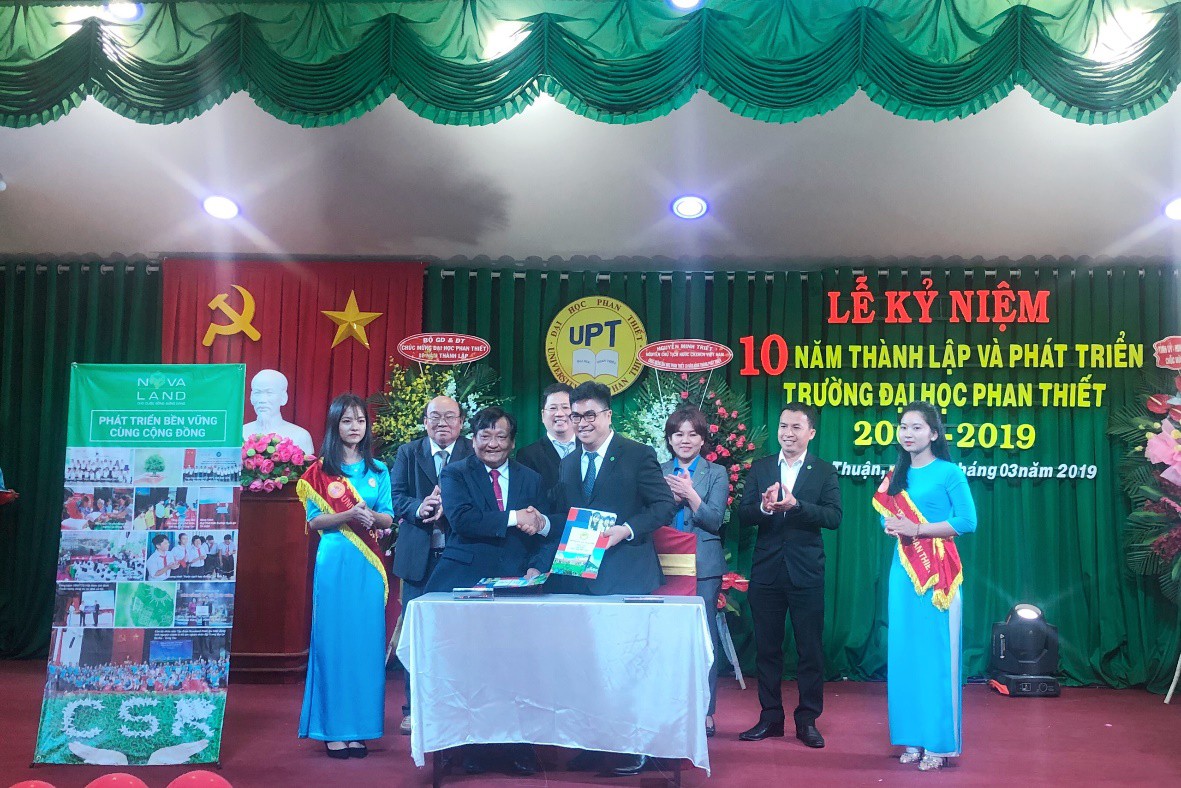 B&igrave;nh Thuận: Novaland song h&agrave;nh c&ugrave;ng gi&aacute;o dục v&agrave; đ&agrave;o tạo - Ảnh 1.