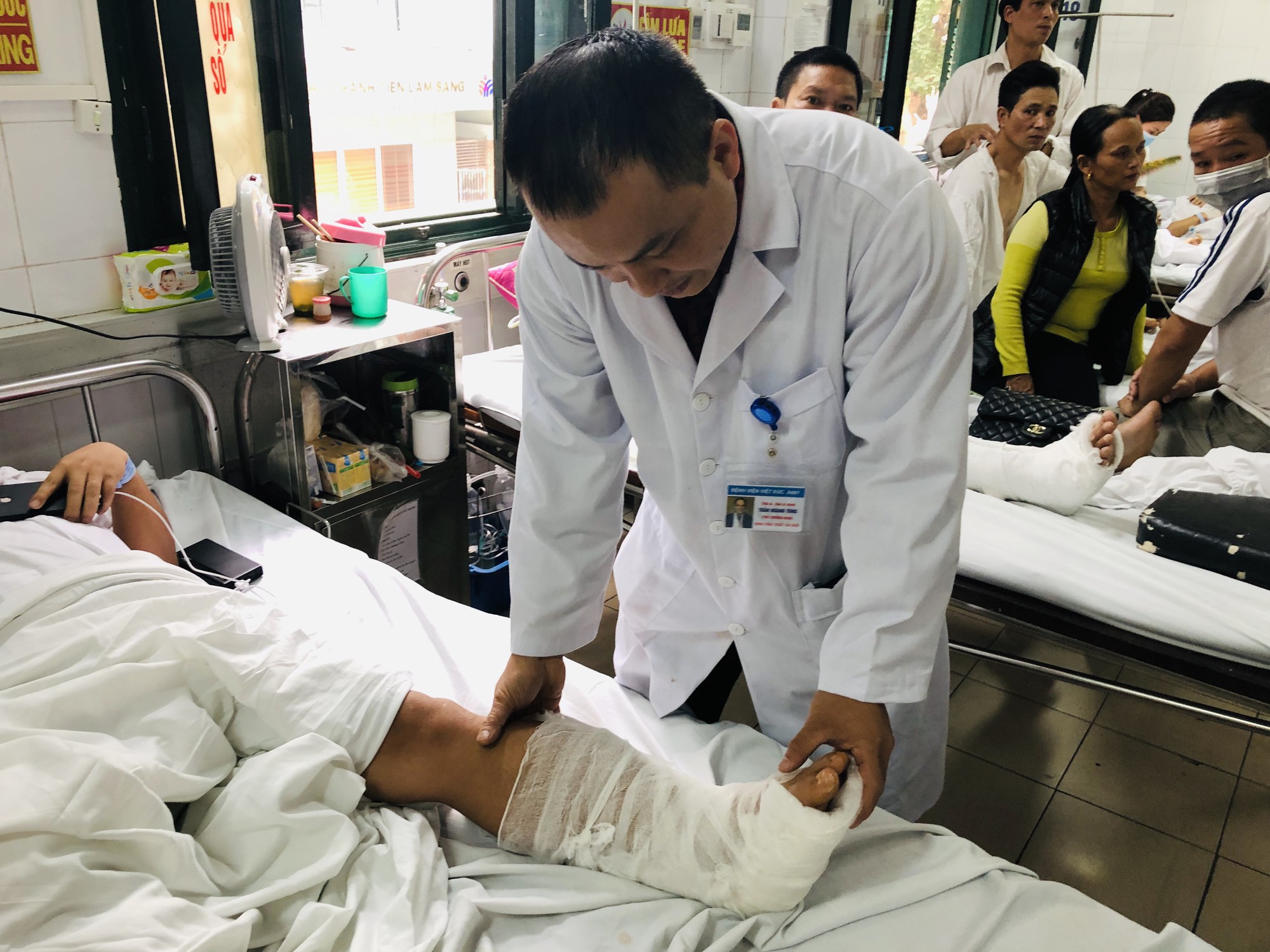 Thanh niên 29 tuổi đứt "gân Asin" sau trận đá bóng