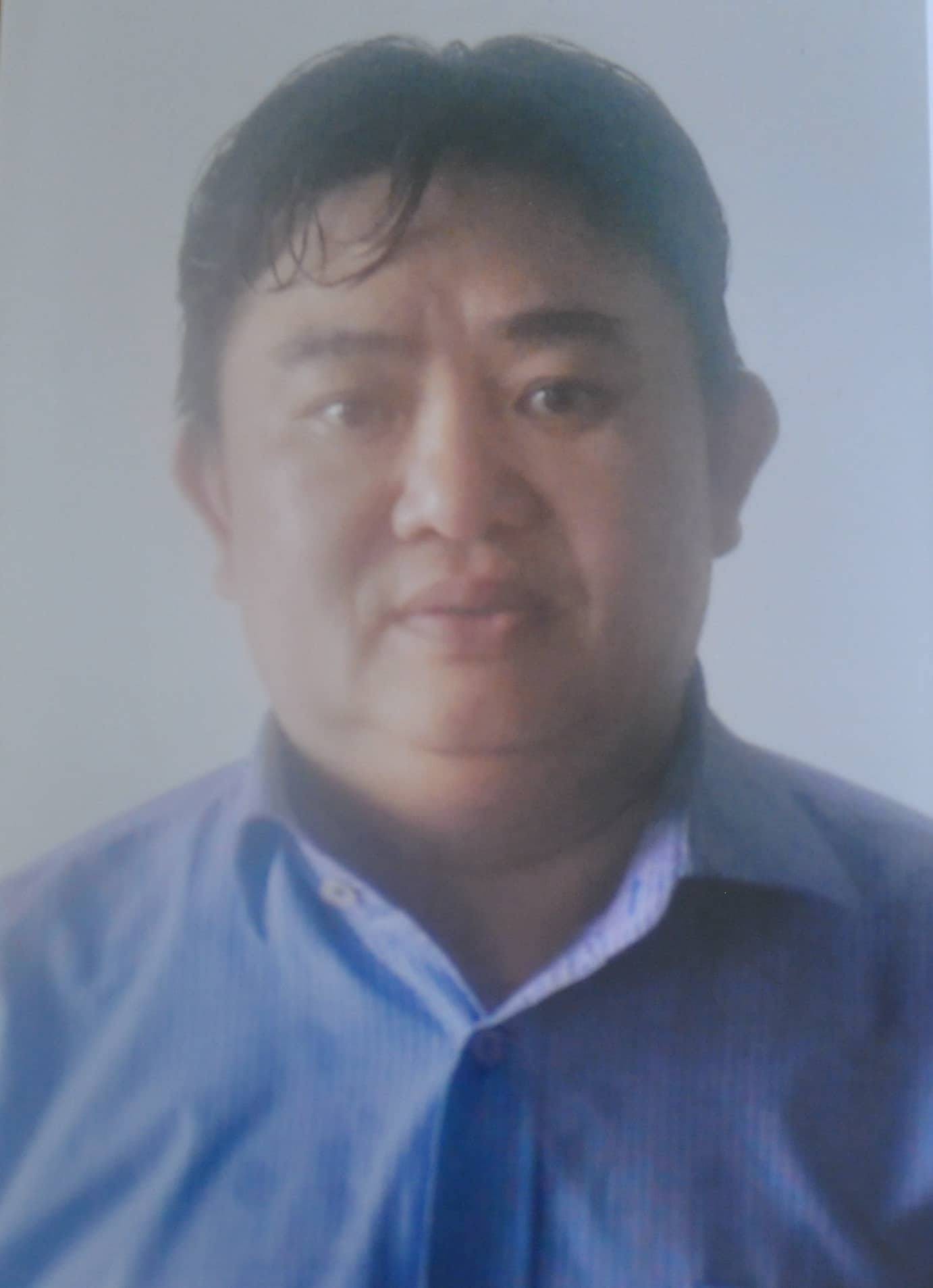 Xin vượt kh&ocirc;ng được, đại ca giang hồ rượt đ&aacute;nh 2 người bị thương - Ảnh 1.
