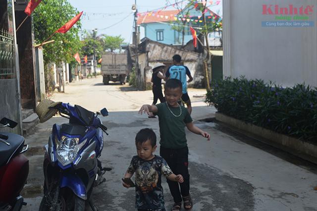 Giấc mơ xuất khẩu lao động: Chịu tang qua mạng xã hội