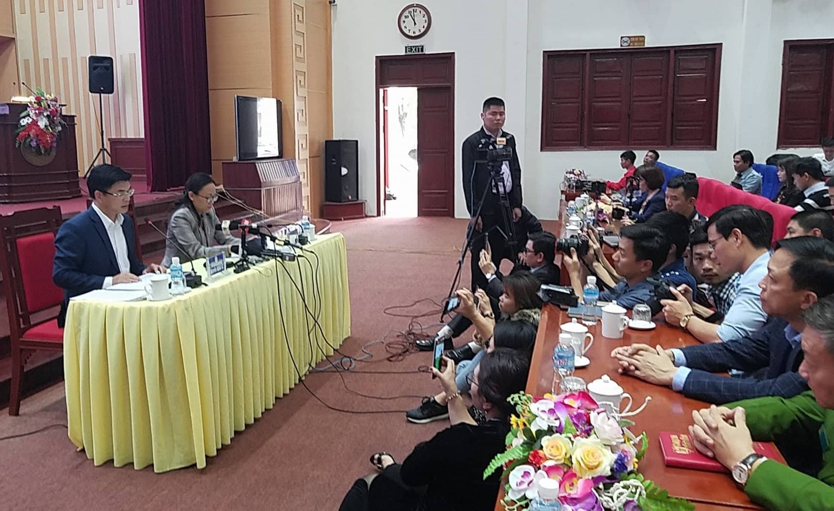 Để ngỏ tương lai sư trụ trì chùa Ba Vàng sau những sự việc đã diễn ra