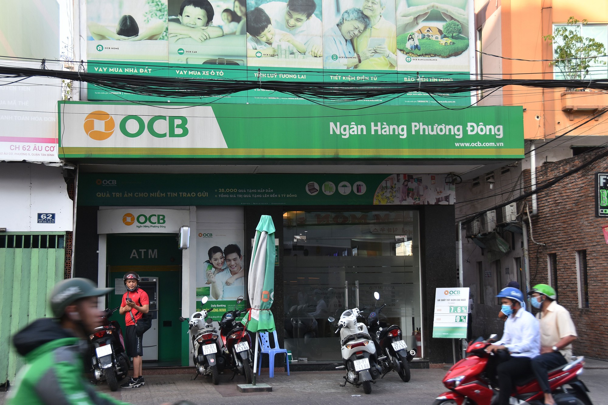 Ng&acirc;n h&agrave;ng kh&oacute; tr&igrave; ho&atilde;n l&ecirc;n s&agrave;n - Ảnh 2.