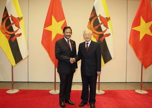 Việt Nam - Brunei thiết lập quan hệ đối tác toàn diện