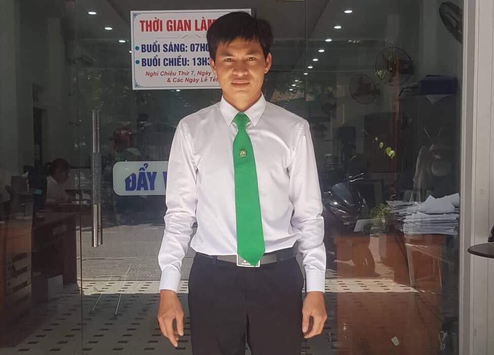 Nh&acirc;n vi&ecirc;n taxi nhanh tr&iacute; gọi cửa cứu 5 người khỏi căn nh&agrave; ch&aacute;y - Ảnh 2.